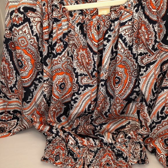 Michael Kors - Picture 2 of 4